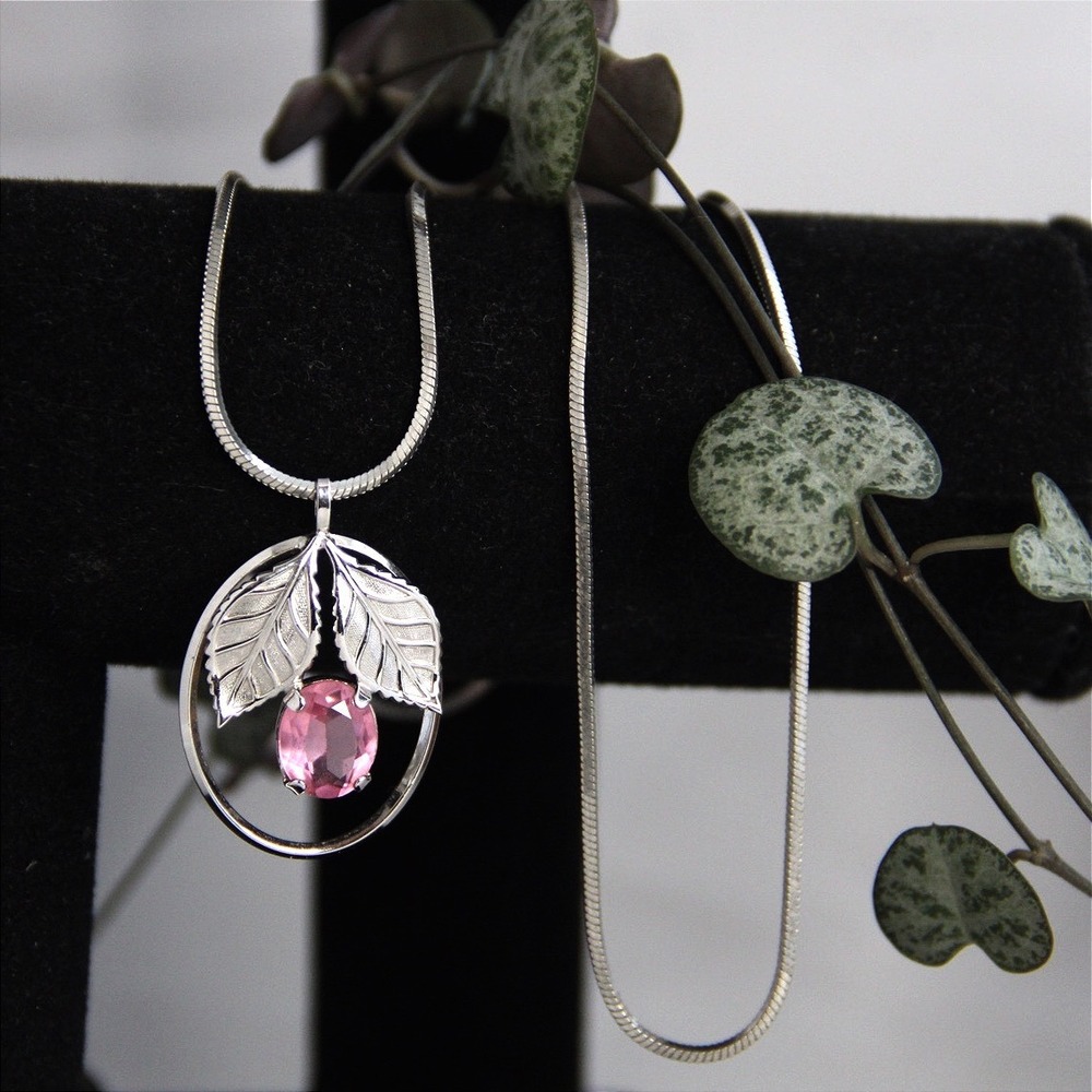 Van Dell Sterling Silver Pink Stone Leaf Pendant Necklace Snake Chain Vintage